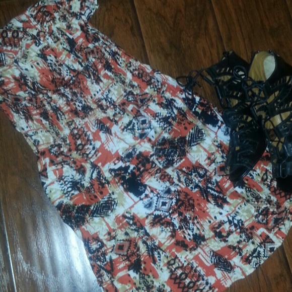 DRESS - Picture 2 of 3