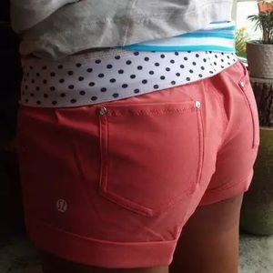 Lululemon love red play all day shorts