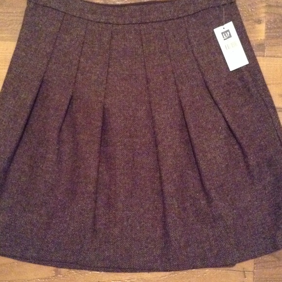 Brown tweed lined skirt with pleats - Picture 1 of 4