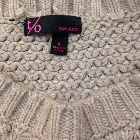 Crop top sweater - Picture 3 of 3