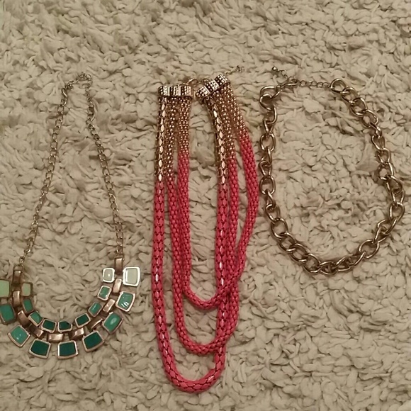 Bundle of necklaces