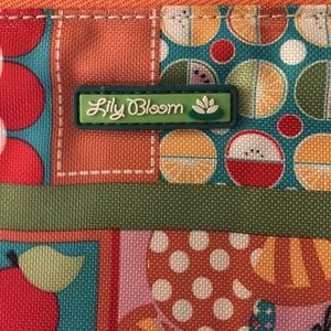 Lily Bloom zip around wallet