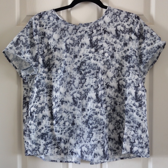 Spotted knots top - Picture 2 of 4