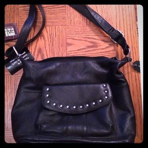 Genuine leather purse. Black. NWT