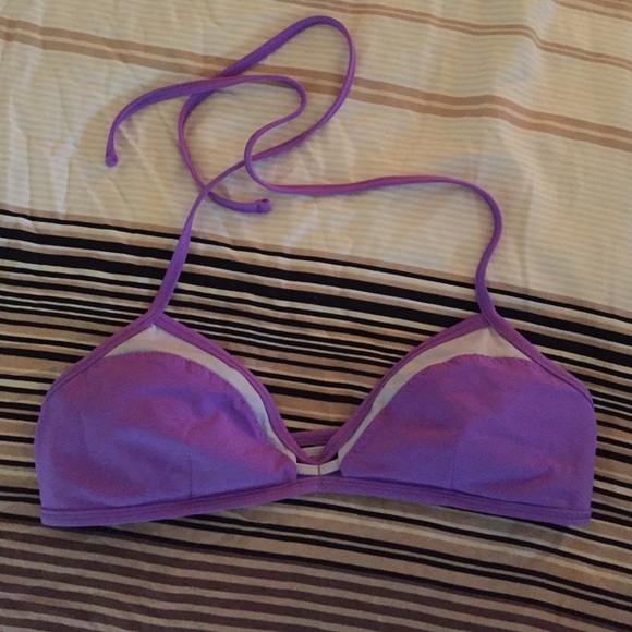 lululemon athletica Tops - Purple lululemon bandha top!