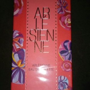Arle`sienne  by L'Occitane