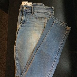 Hollister jeggings!