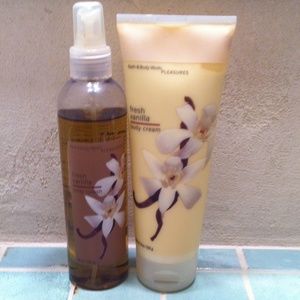 Fresh vanilla body splash and body cream