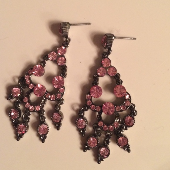 Dressy pink earrings