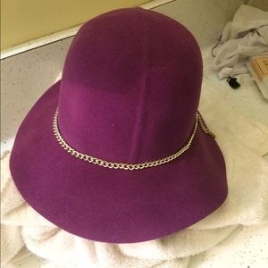 Vintage purple hat 👜👝👛👛👛👠👠👠💄