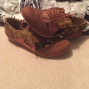 Don't got my feet anymore