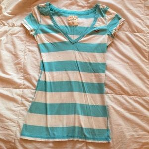 Hollister V-Neck