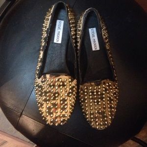 Leopard studded Steve Madden flat size 7.5