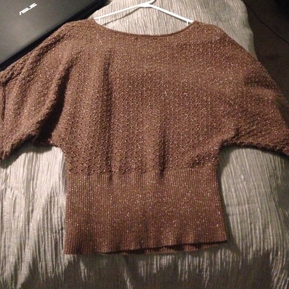 Brown sweater - Picture 1 of 1