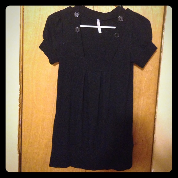Cute dressy black shirt! 😊
