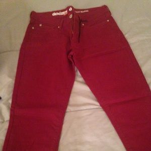 Burgundy skinny jeans