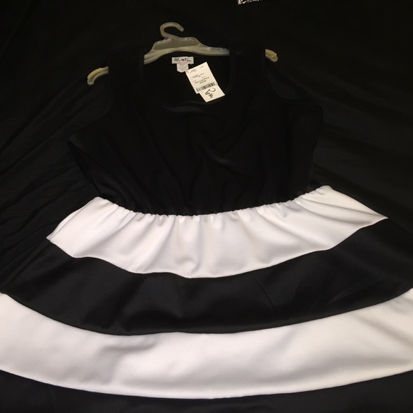 black and white cocktail dress