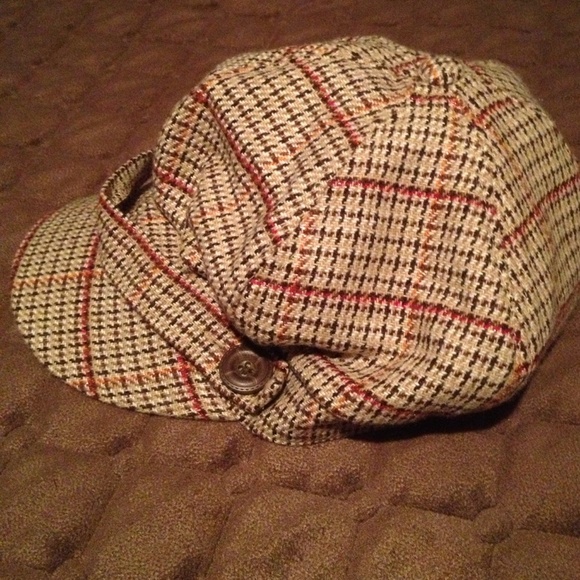 Hat and Shoes - Picture 3 of 4