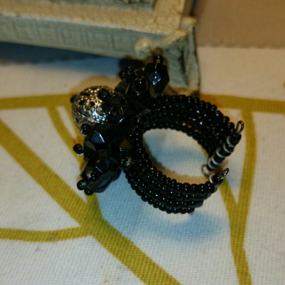 Beaded Flower Statement Ring - Picture 3 of 3