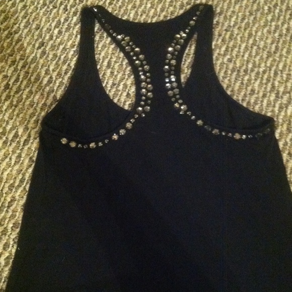 Tanktop - Picture 3 of 3