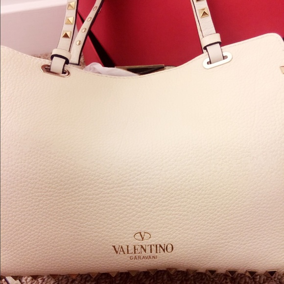 Valentino Rockstud Small Tote Bag - Picture 3 of 4