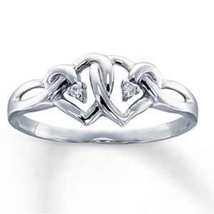 Reduced 💥💥 10k white gold promise ring
