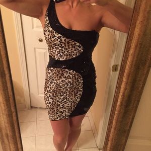 One shoulder party dress