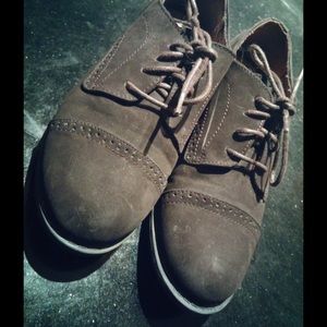 Vintage Brown shoes