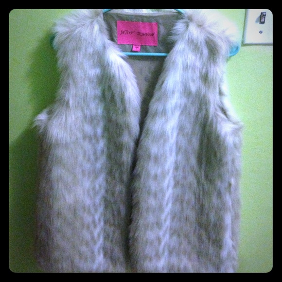 Betsey Johnson faux fur vest