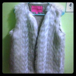 Betsey Johnson faux fur vest