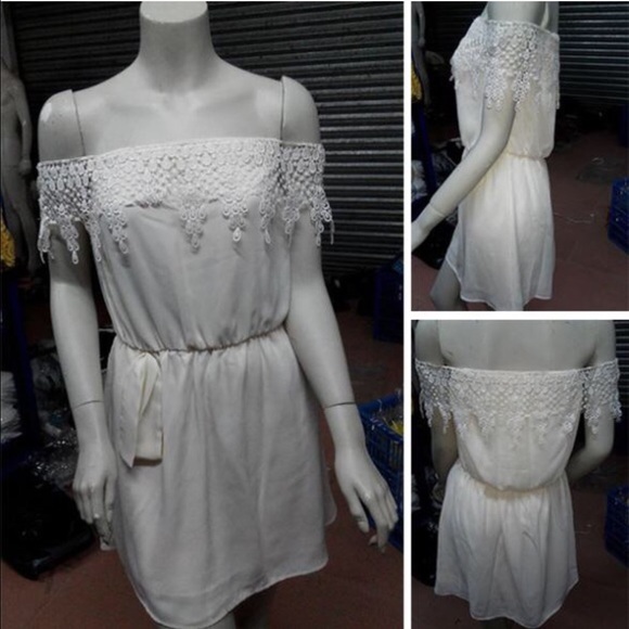 ‼️LAST‼️The IVY boat neck lace dress - WHITE - Picture 2 of 4