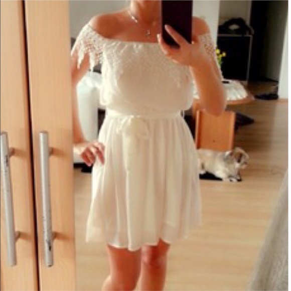 ‼️LAST‼️The IVY boat neck lace dress - WHITE - Picture 4 of 4