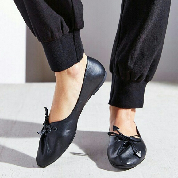Kimchi Blue Arabella Ballet Flat