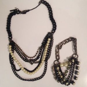 KENNETH COLE necklace + bracelet set