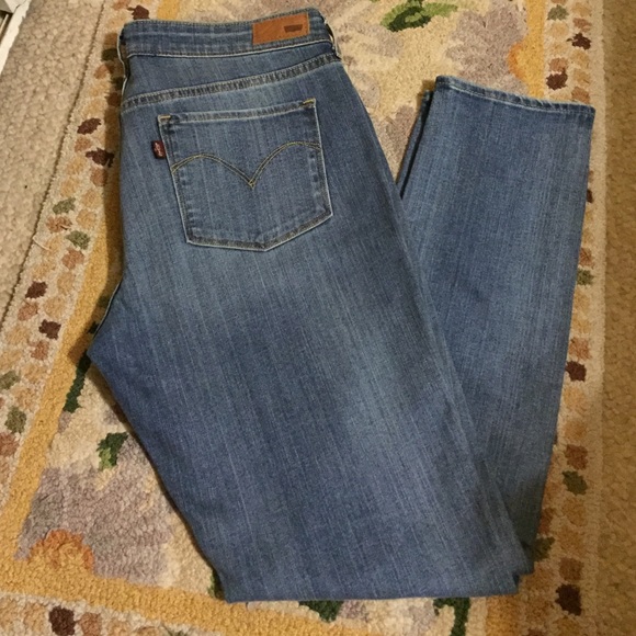 Levi's Slightly Curve Modern Rise Skinny Jeans