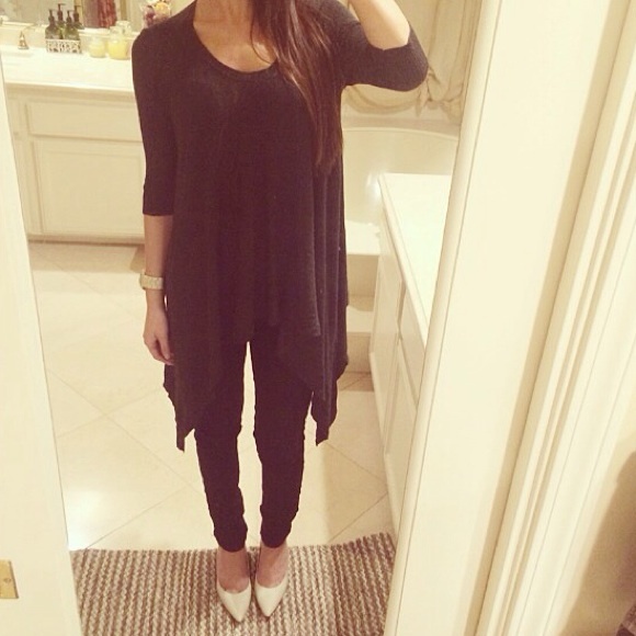 Neiman Marcus Tops - Neiman Marcus Dark Grey 3/4 Sleeve Flowy Tunic