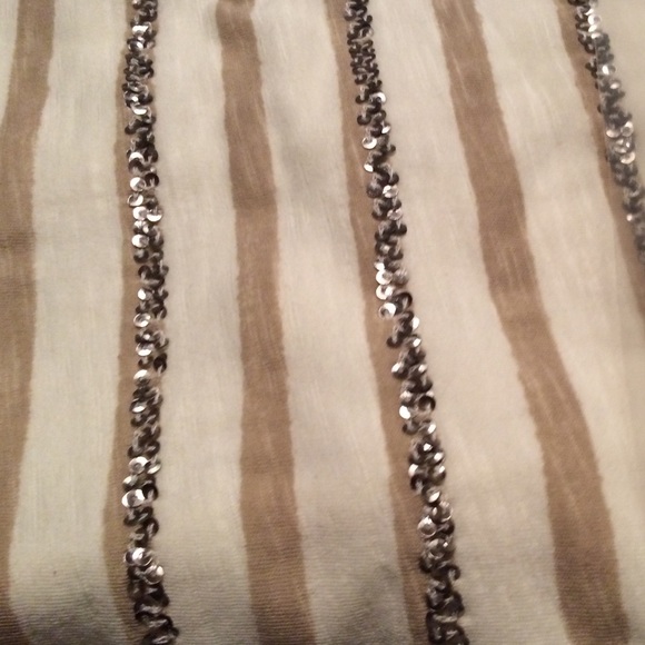 White Sequin Stripe Tee - Picture 4 of 4