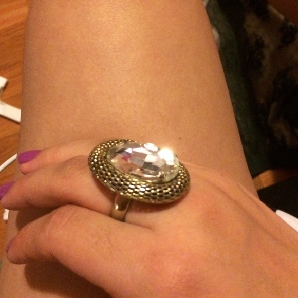 Ring - Picture 3 of 3