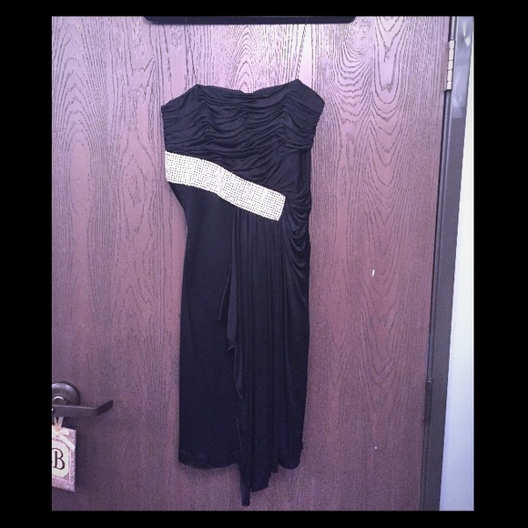 Robert Rodriguez LBD with Crystal Mesh - Picture 1 of 4