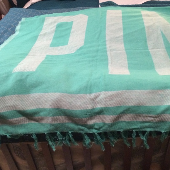 Victoria Secret Pink Throw Blanket