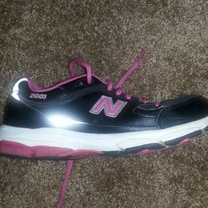 2001s New Balance