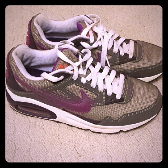 Nike Air Max size 7