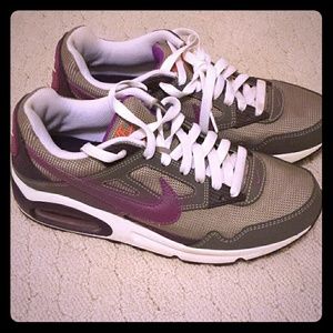 Nike Air Max size 7