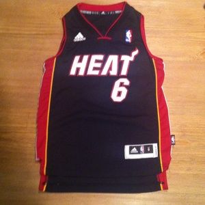 Boys Miami Heat 6, LeBron James!
