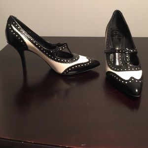 Tory Burch Black and White Pumps