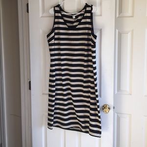 Striped and sleeveless dress XXL