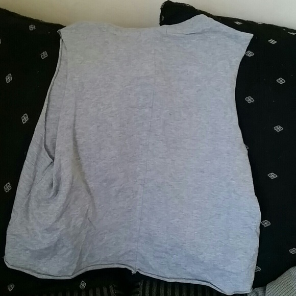 🎉FINAL SALE🎉 You're so vague crop top - Picture 2 of 3