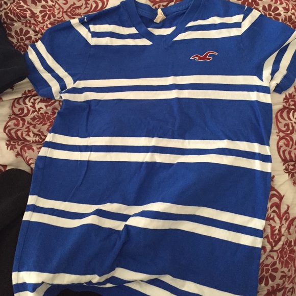 Hollister shirt