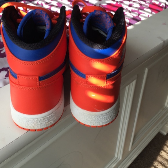 SOLD to @serenamonet - Picture 3 of 4