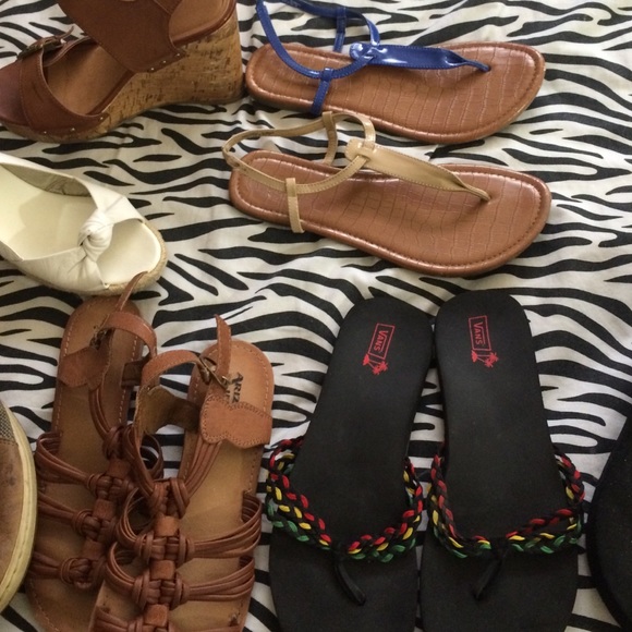 Random shoes - Picture 4 of 4